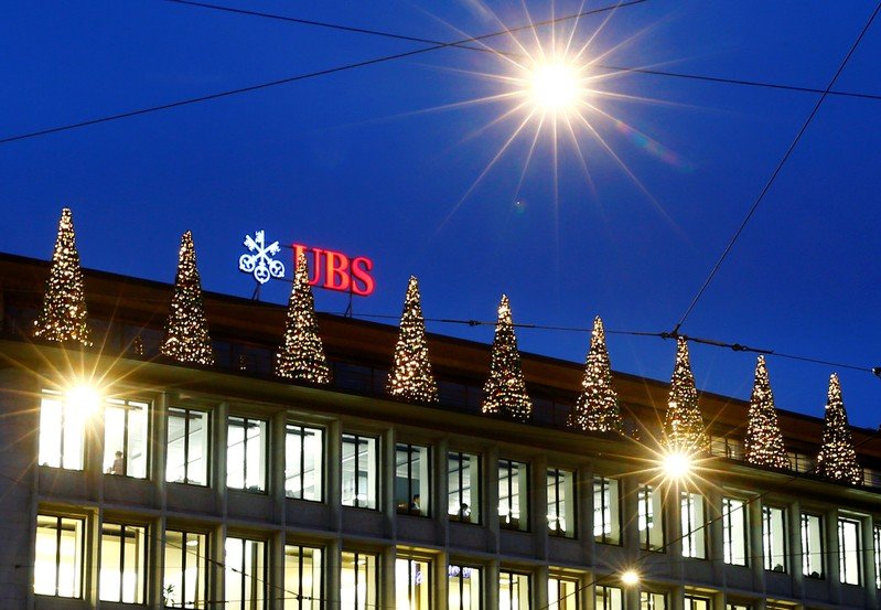 UBS leads blockchain data reporting pilot ahead of new EU rules - Business Insider